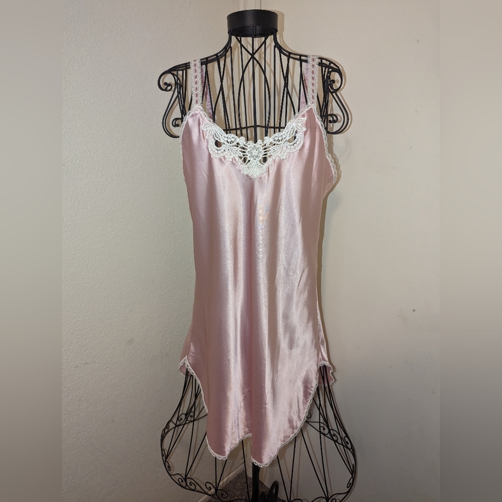 Vintage Deena Silky Nightgown!